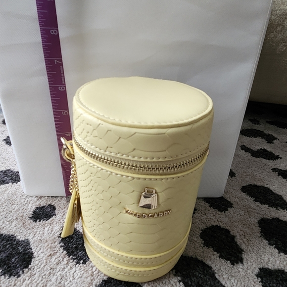 Mini Barrel Bag NWOT - Picture 3 of 7